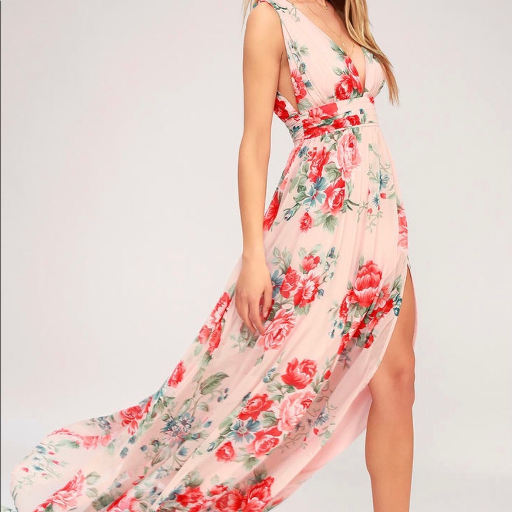 Lulu’s Blush Floral Maxi